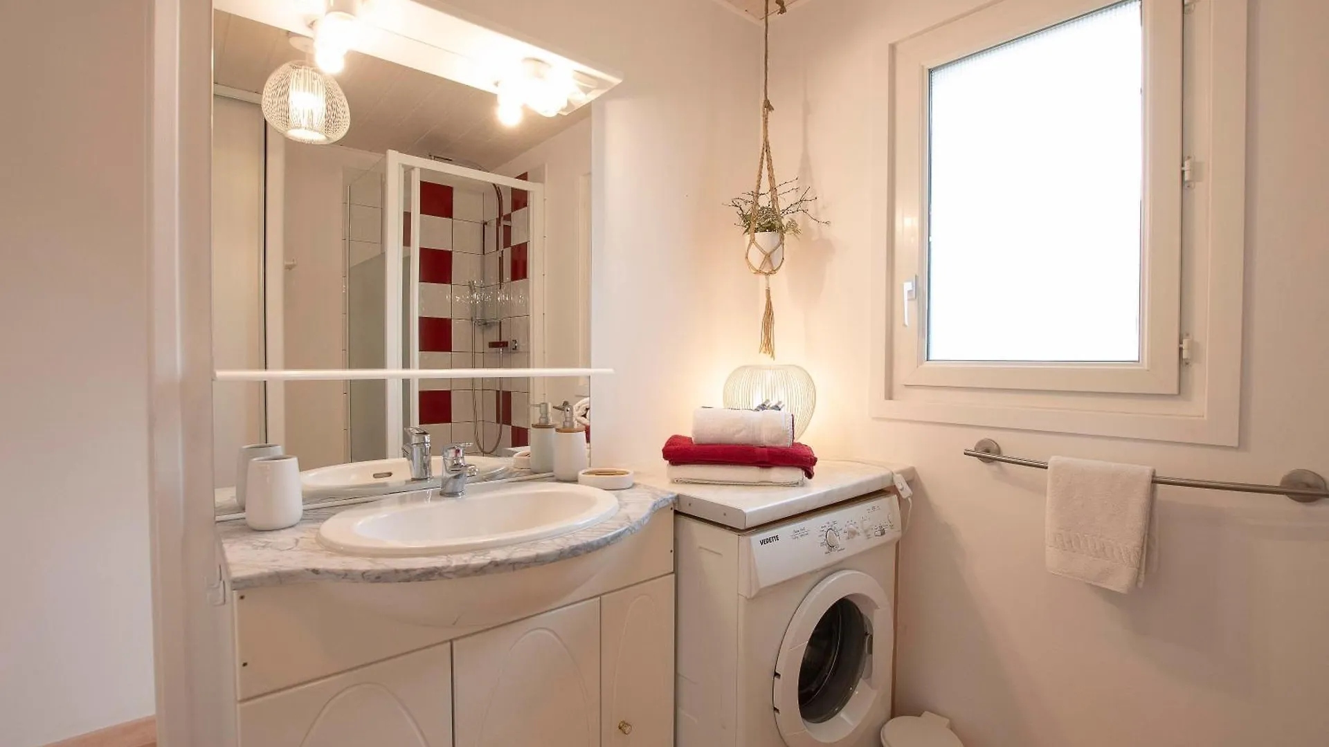 La Bastide Des Bourguets Adults Only, Mont Ventoux Bed and Breakfast Sault-de-Vaucluse Bed & Breakfast