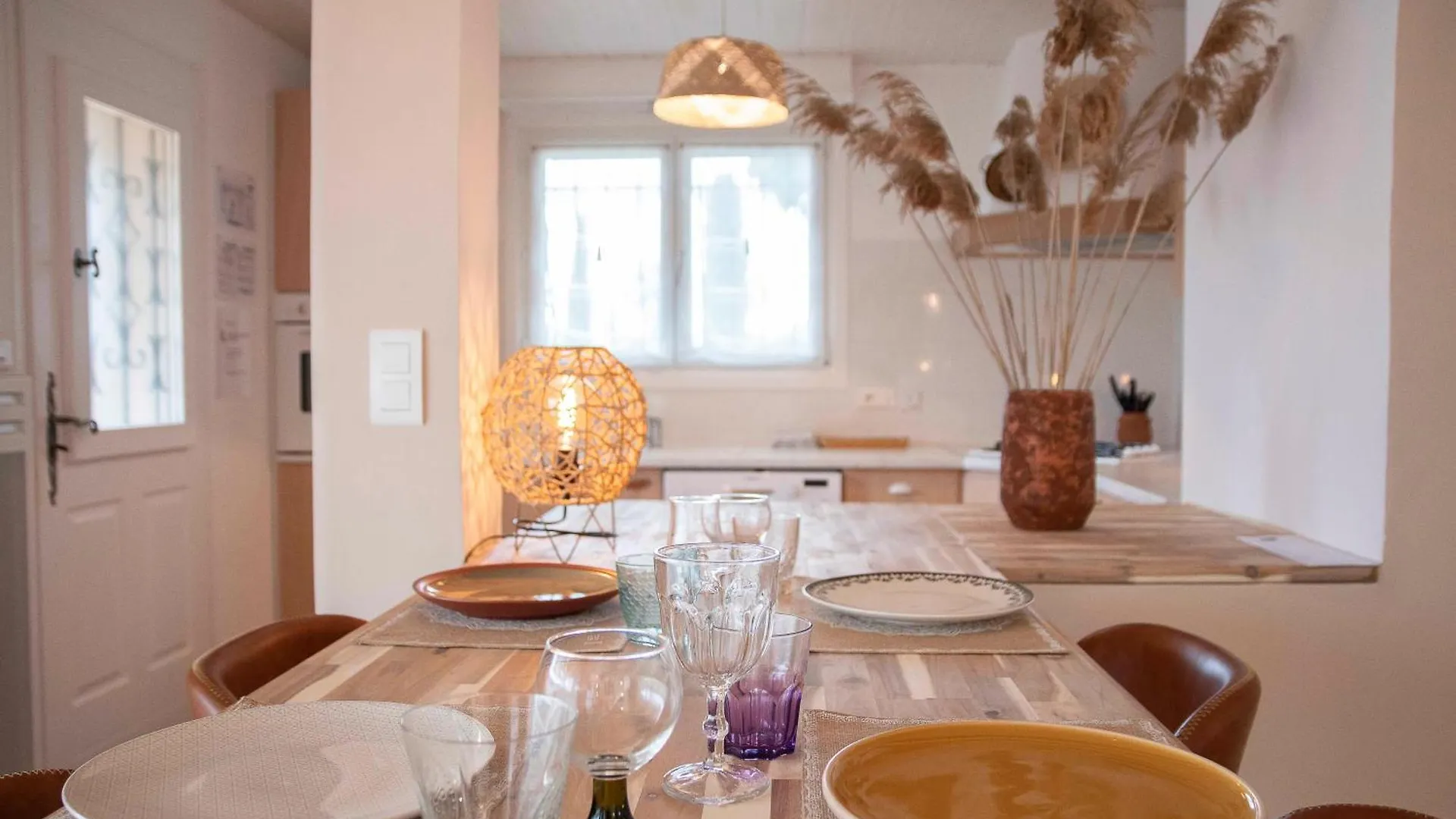 Bed & Breakfast La Bastide Des Bourguets Adults Only, Mont Ventoux Bed and Breakfast Sault-de-Vaucluse