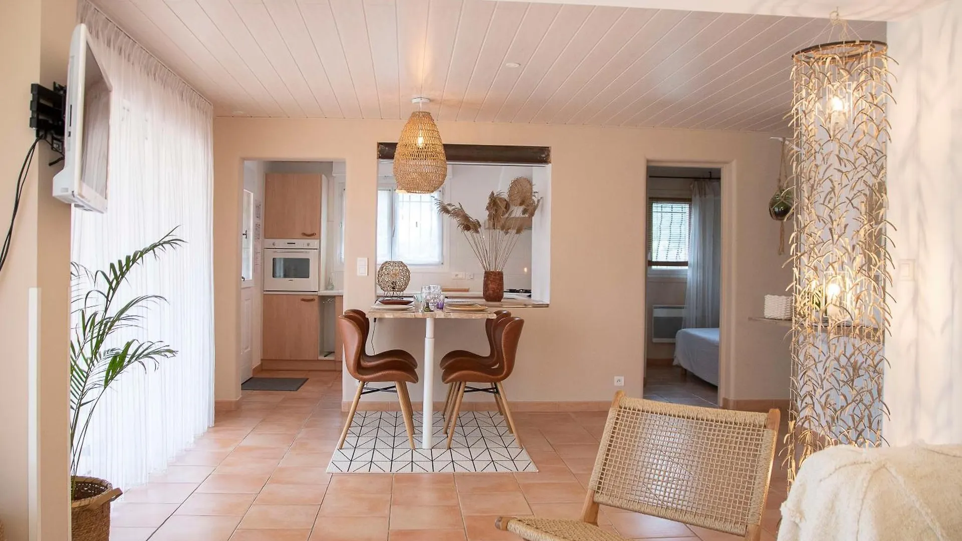 La Bastide Des Bourguets Adults Only, Mont Ventoux Bed & Breakfast Sault-de-Vaucluse France