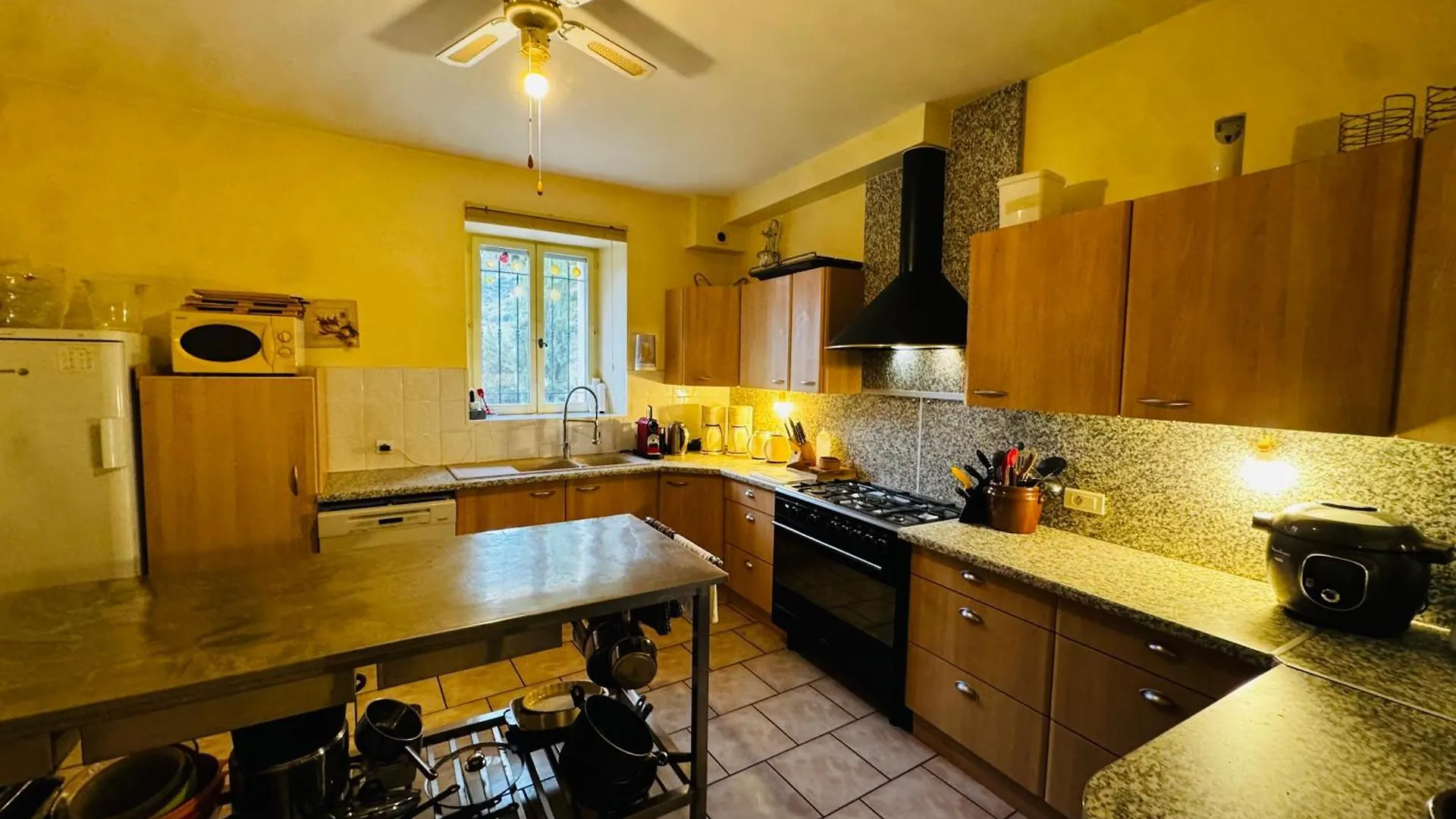 La Bastide Des Bourguets Adults Only, Mont Ventoux Bed & Breakfast Sault-de-Vaucluse France